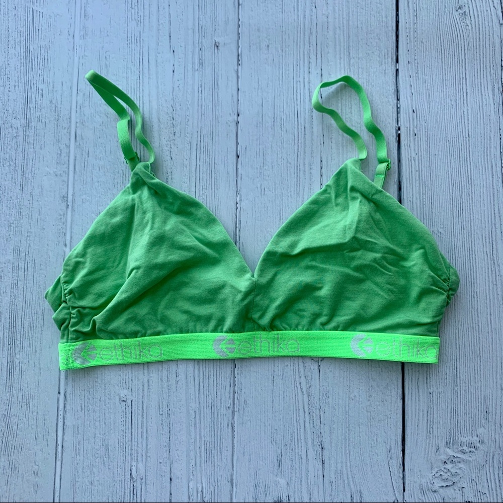 ETHIKA V-neck Bra
